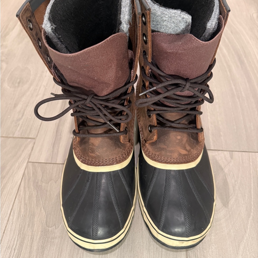 Sorel Men's Black and Brown Snow Boots